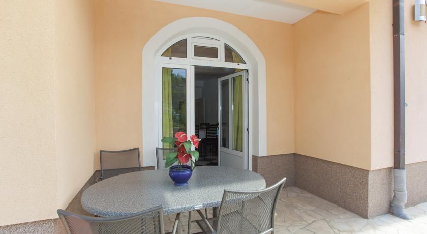 Apartments Damjanovic Makarska Rom bilde