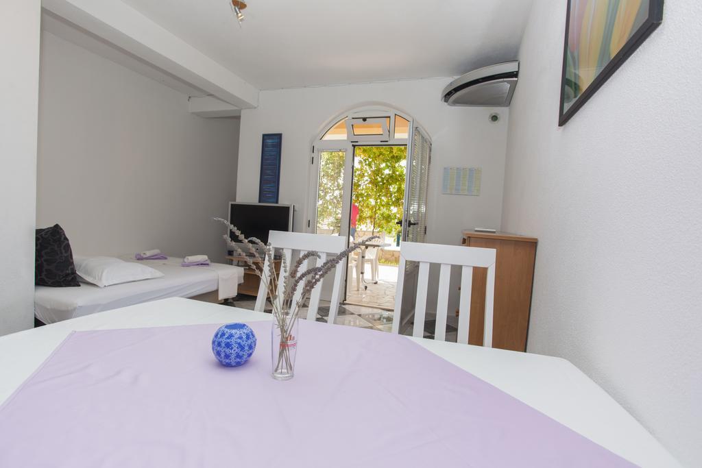 Apartments Damjanovic Makarska Eksteriør bilde