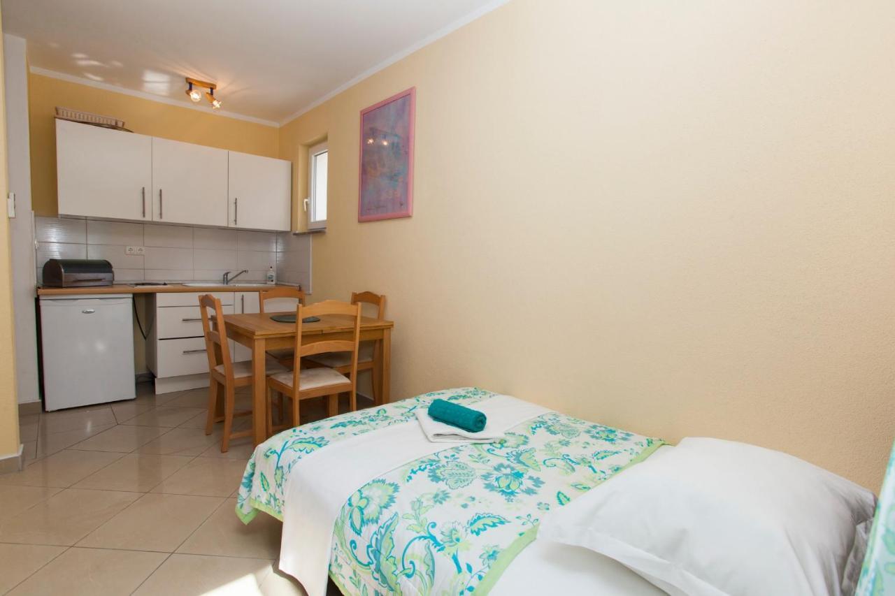 Apartments Damjanovic Makarska Eksteriør bilde