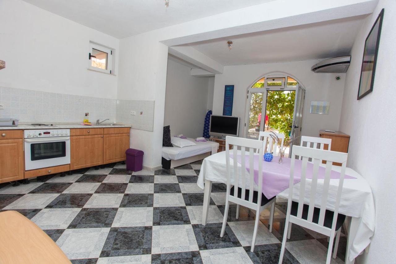 Apartments Damjanovic Makarska Eksteriør bilde